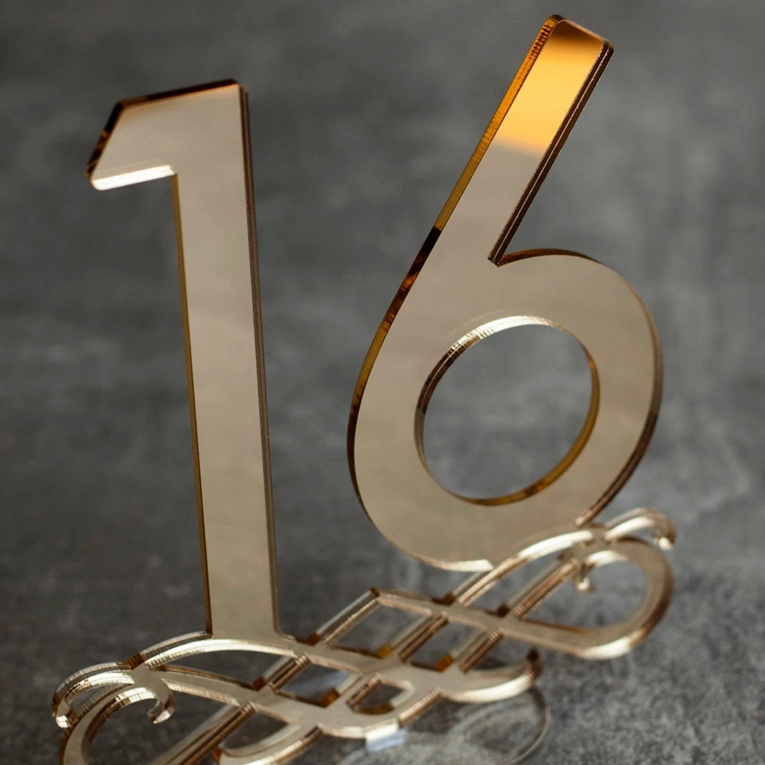 Espejo plateado acrílico mesa  - Table Number Gold reseña y precio